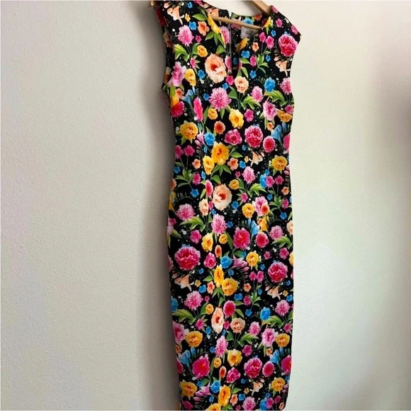 Beige By ECI Black Floral Scuba Lined Sheath Dress - Picture 3 of 16